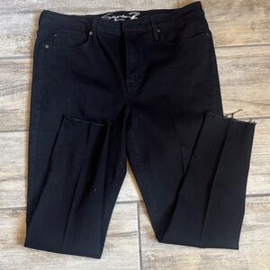 Seven7 Women's Black Skinny Jeans